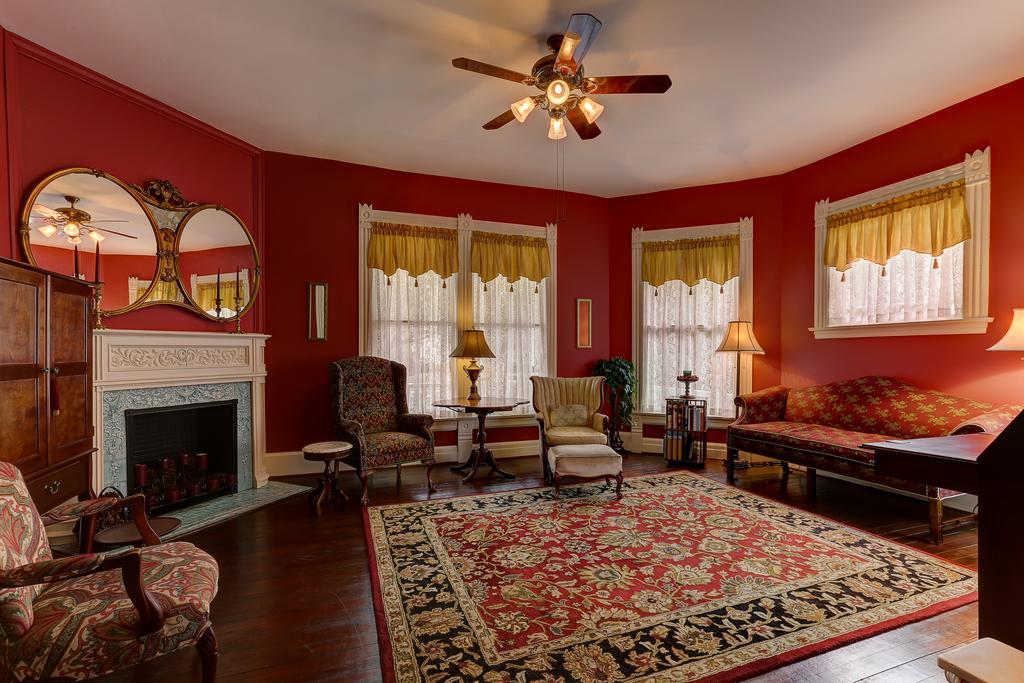 C.W. Worth House Bed And Breakfast Wilmington Eksteriør billede